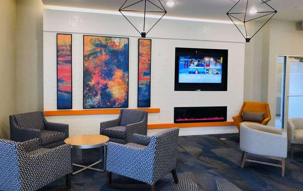 La Quinta Inn & Suites Limon By Wyndham Interior photo